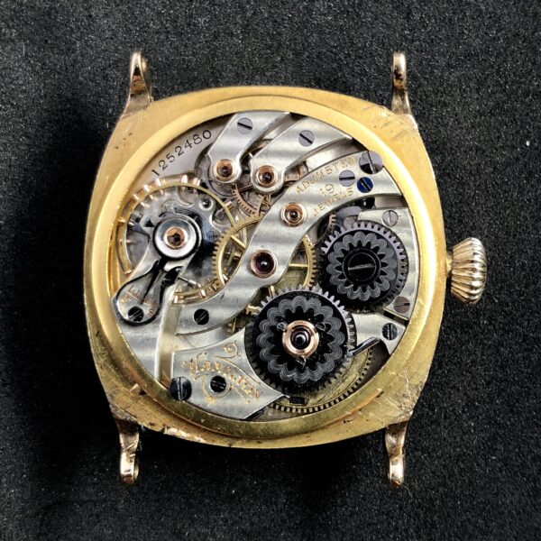 Frühe Hamilton Armbanduhr 1916-1916